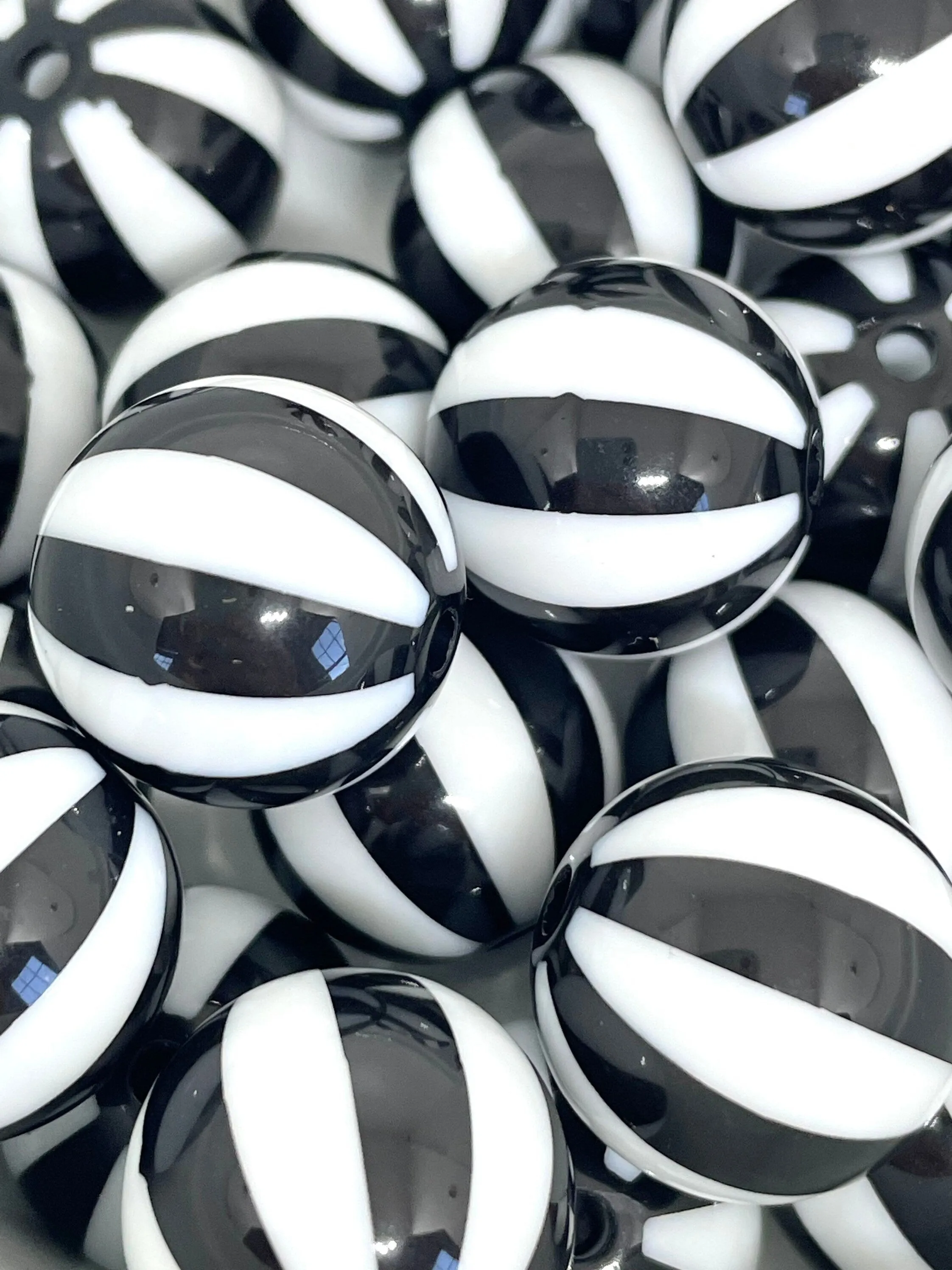 Black and White Beach Ball Beads, Black and White Striped Beads, Large Chunky Round Beads for Jewelry Making, Chunky Jewelry, 20mm Beads