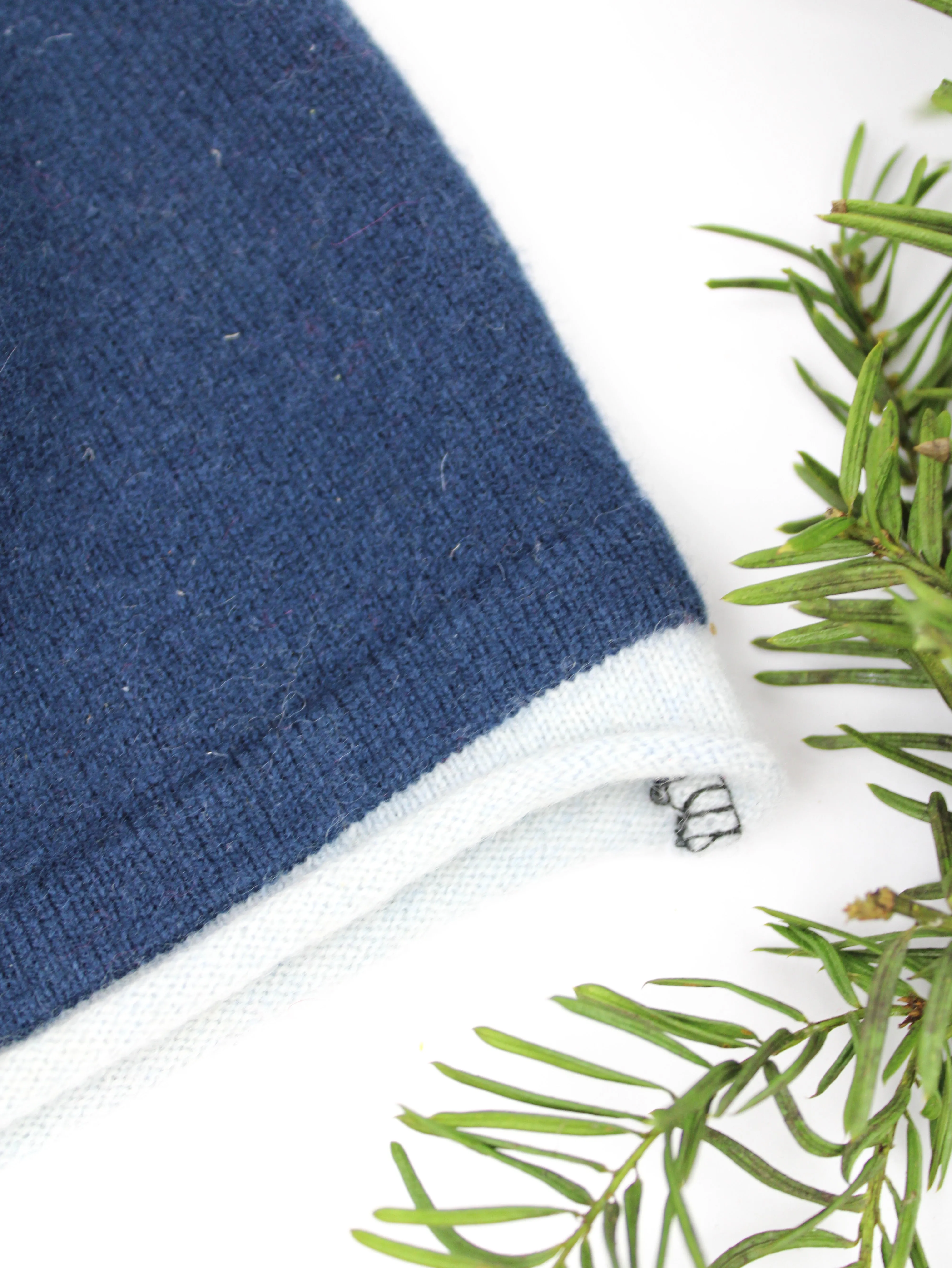 Irregular Cashmere Hat - Child Blue Fawn