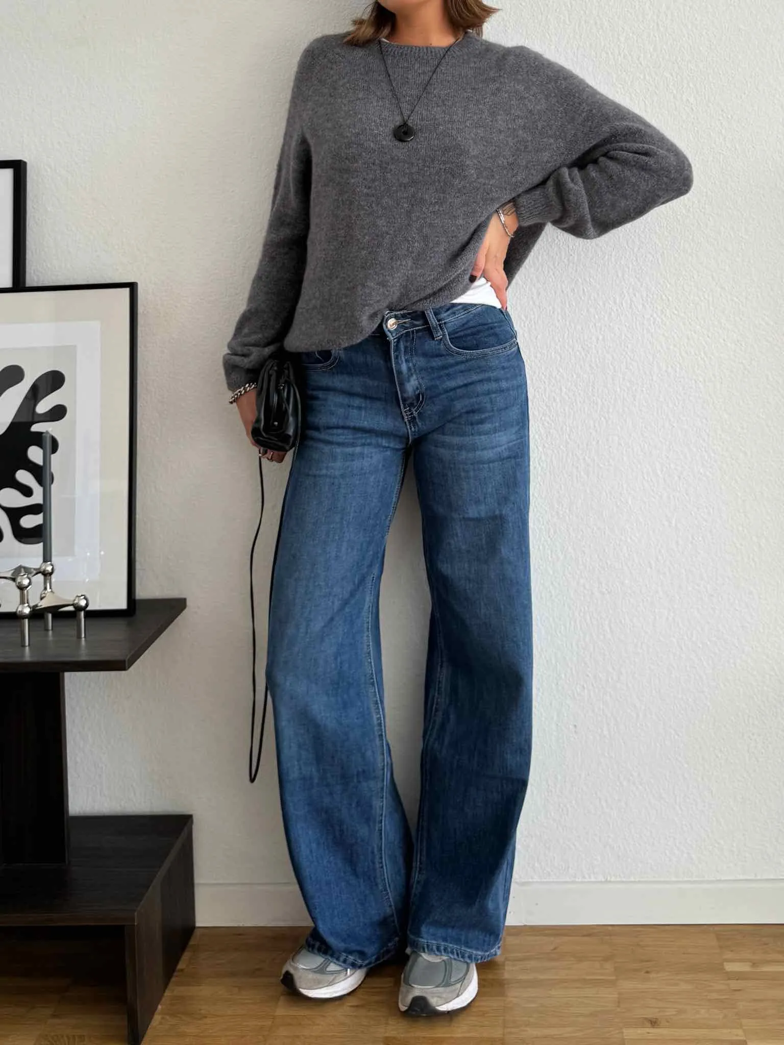 Monday Straight Leg Jeans - Washed Blue