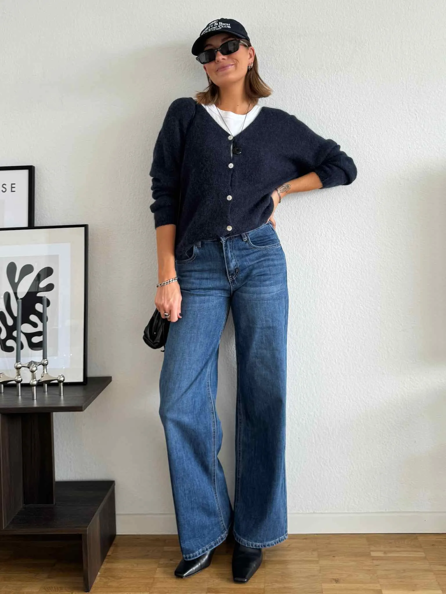 Monday Straight Leg Jeans - Washed Blue