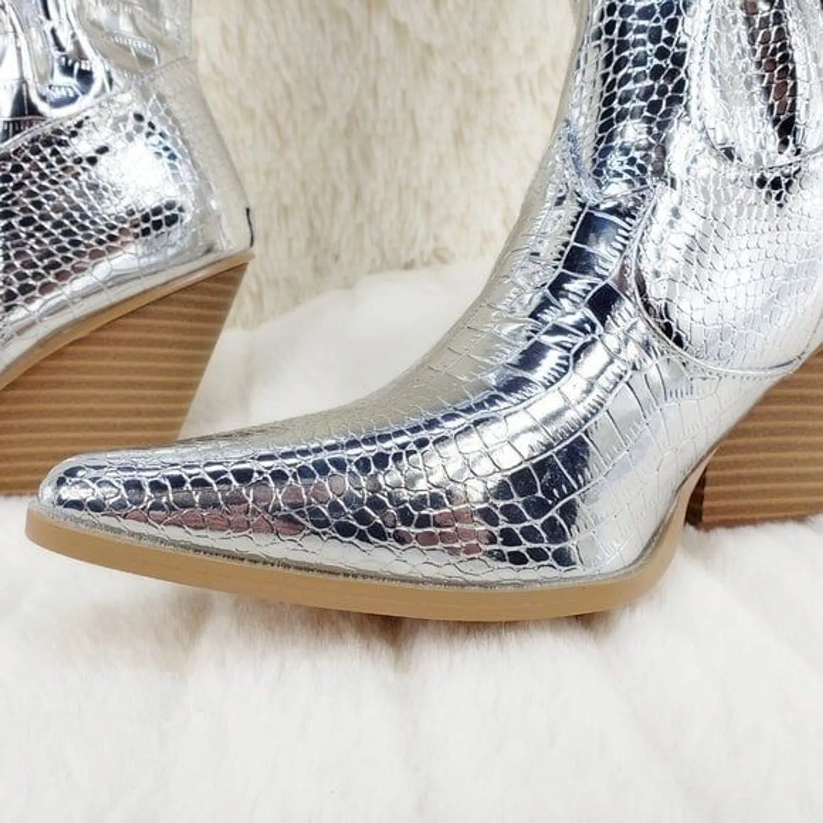 Size 6.5 Centura Silver Country Western thigh high Cowgirl Boots